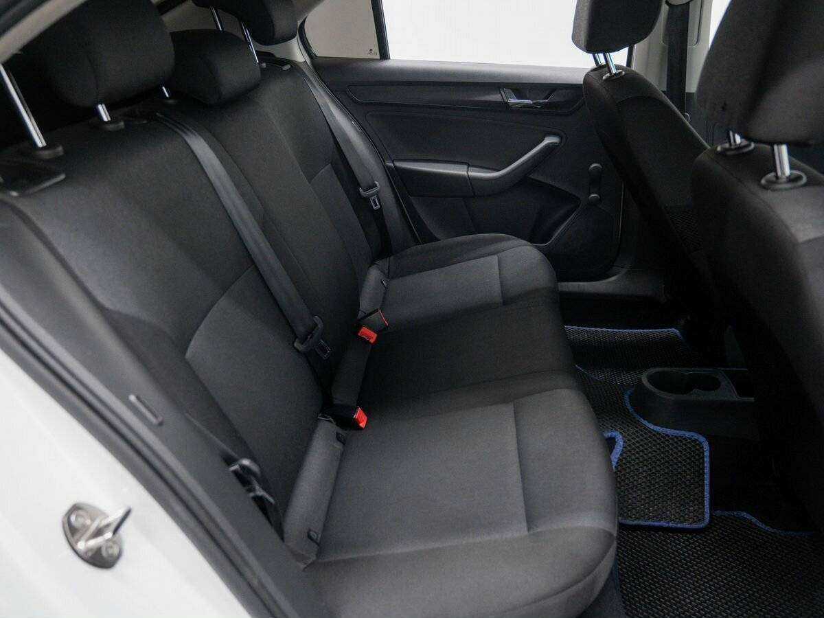 Шкода Рапид б/у, 2017, Механическая. Фото: #12