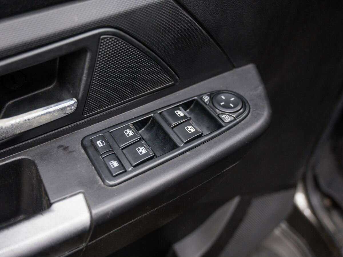 УАЗ Патриот б/у, 2017, Механическая. Фото: #15