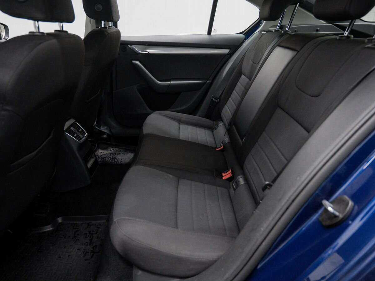 Шкода Октавия б/у, 2015, Роботизированная. Фото: #11