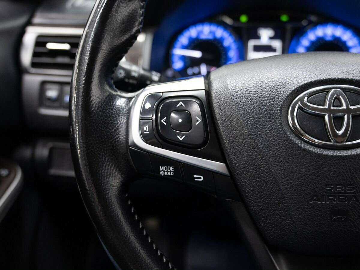 Тойота Камри б/у, 2015, Автоматическая. Фото: #18