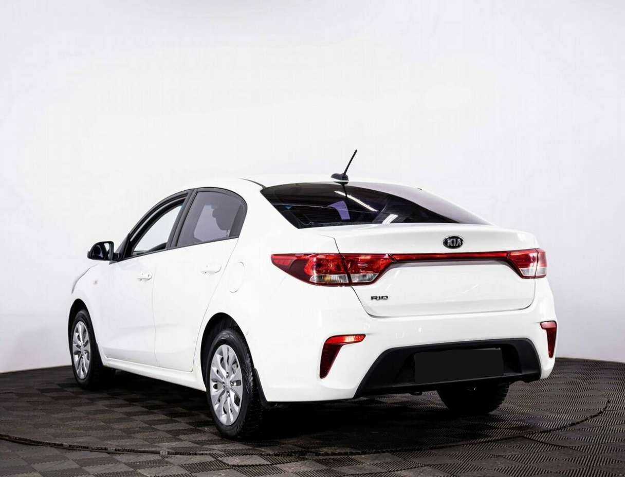 Киа Рио б/у, 2018, Механическая. Фото: #3