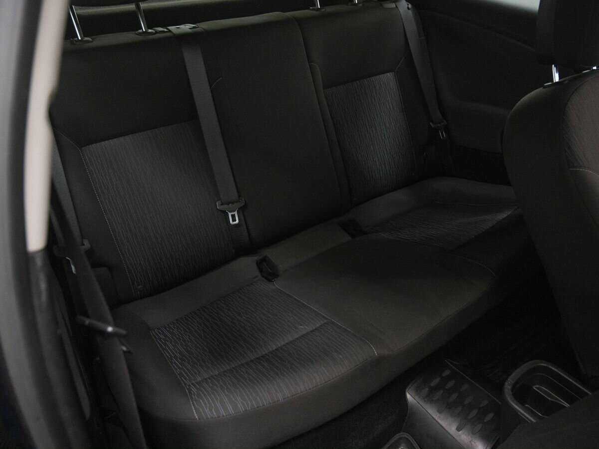 Опель Астра б/у, 2013, Механическая. Фото: #7