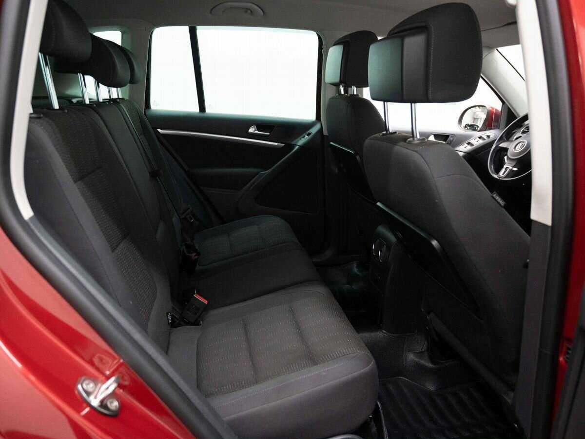 Фольксваген Тигуан б/у, 2012, Автоматическая. Фото: #9