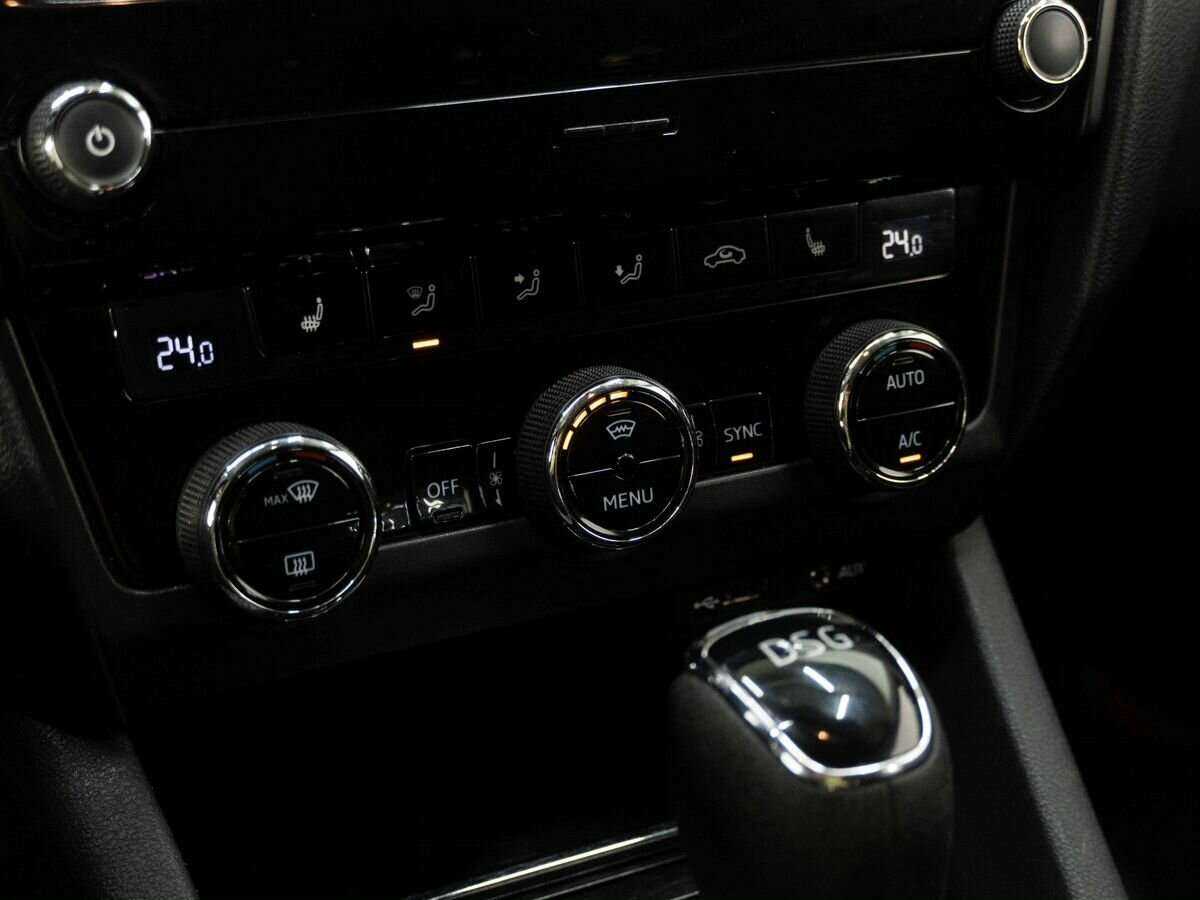 Шкода Октавия б/у, 2017, Роботизированная. Фото: #16