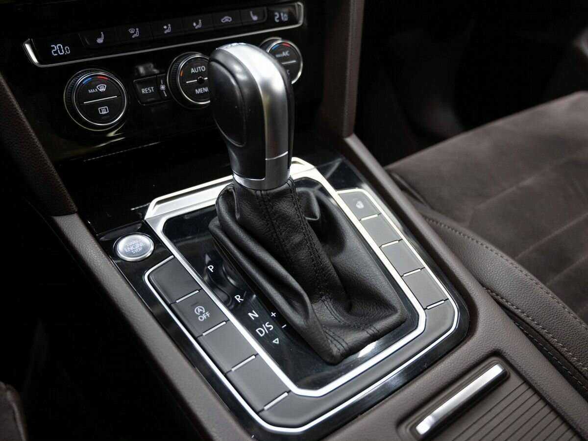 Фольксваген Пассат б/у, 2016, Роботизированная. Фото: #24