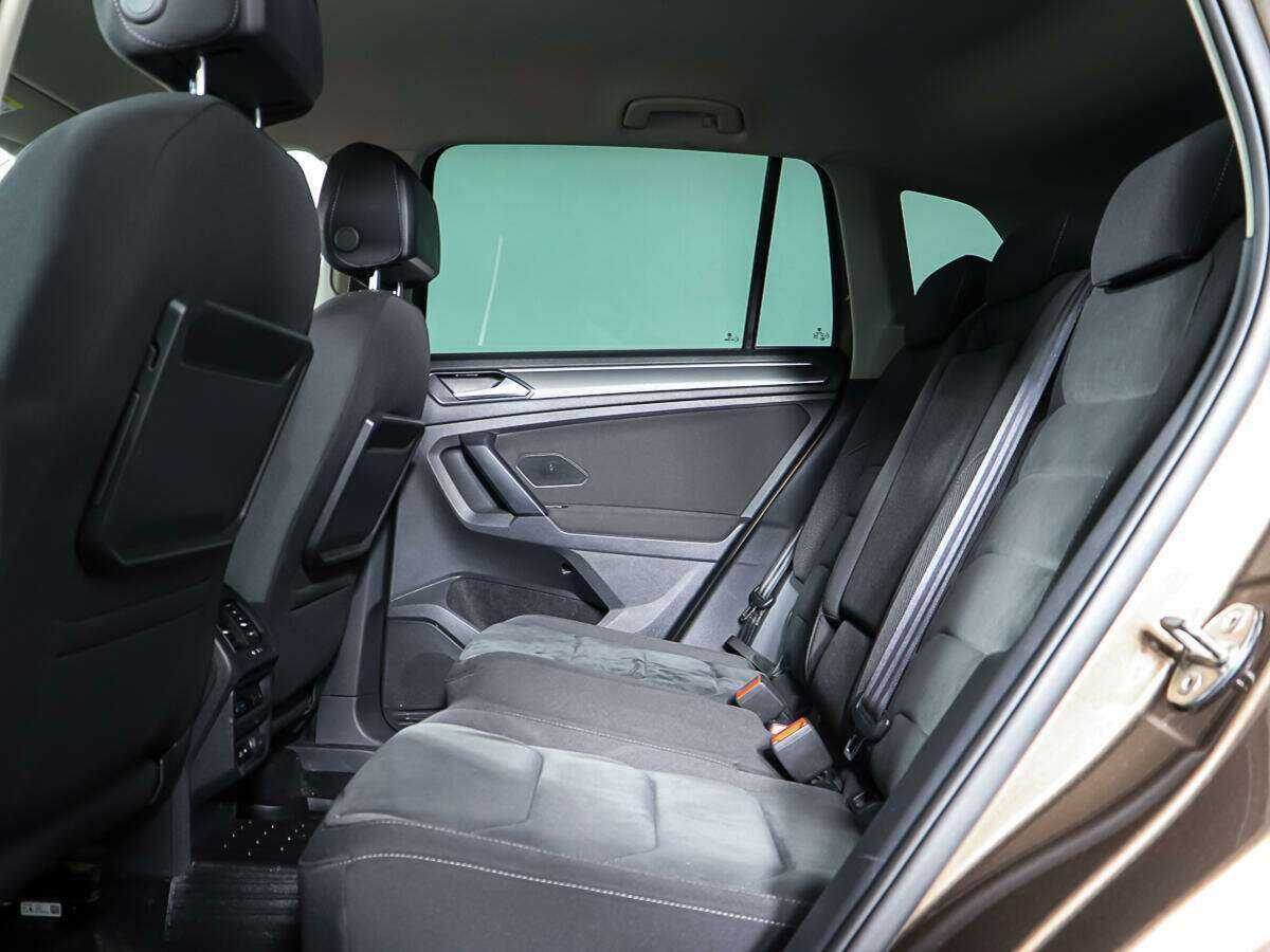 Фольксваген Тигуан б/у, 2018, Роботизированная. Фото: #10