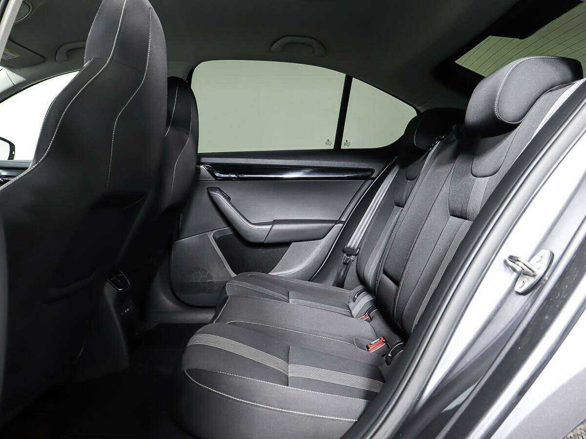 Шкода Октавия б/у, 2017, Роботизированная. Фото: #10