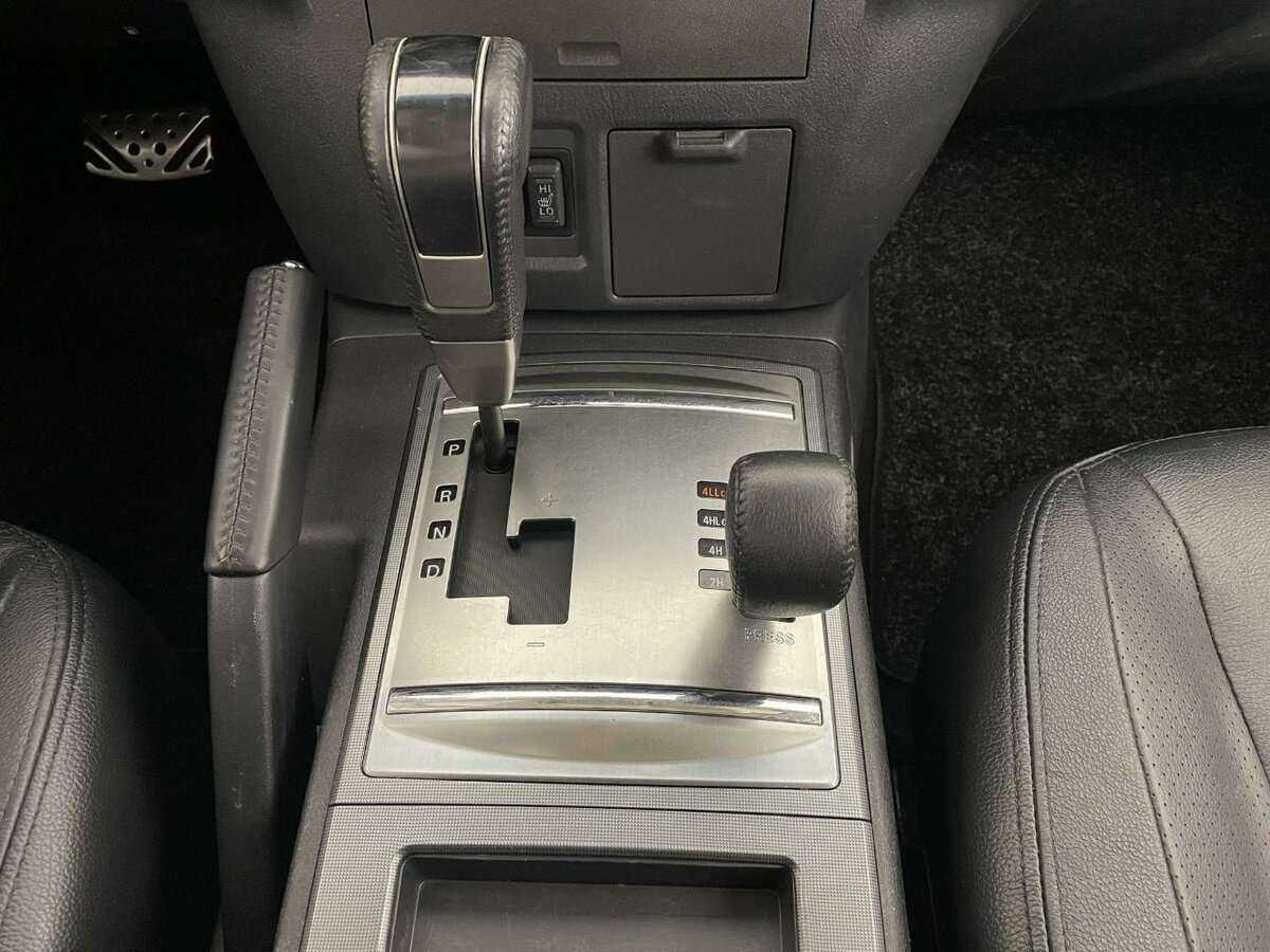 Митсубиши Паджеро б/у, 2012, Автоматическая. Фото: #10