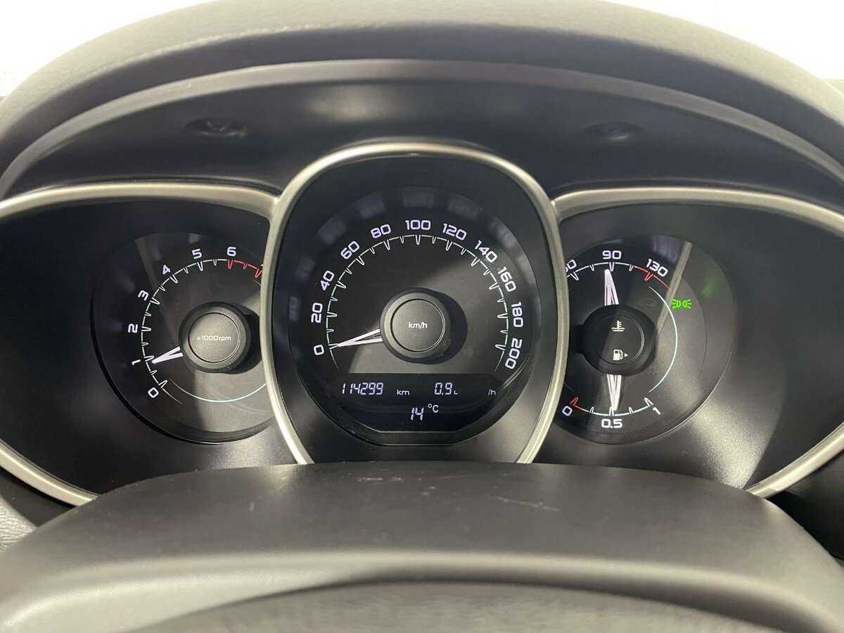 Лада (ВАЗ) Веста б/у, 2017, Механическая. Фото: #10