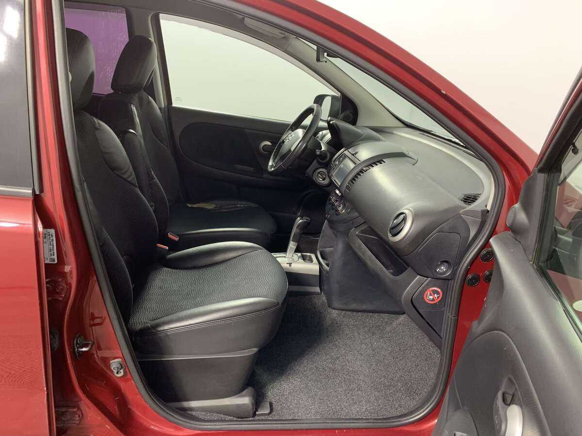 Ниссан Ноут б/у, 2012, Автоматическая. Фото: #13