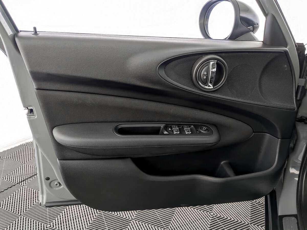 Мини Клубмэн б/у, 2017, Автоматическая. Фото: #14