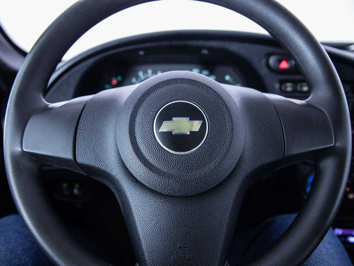 Шевроле Нива б/у, 2015, Механическая. Фото: #6