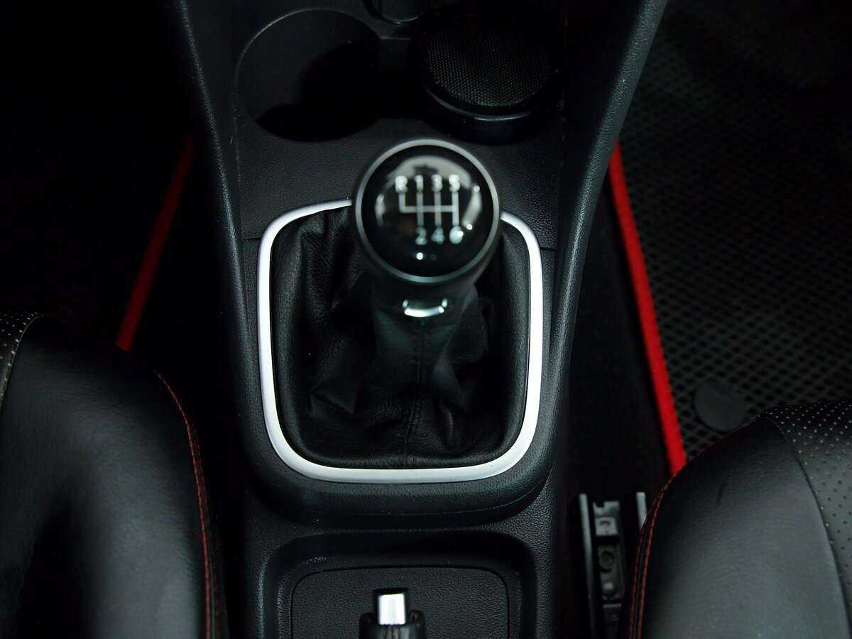 Фольксваген Поло б/у, 2018, Механическая. Фото: #15