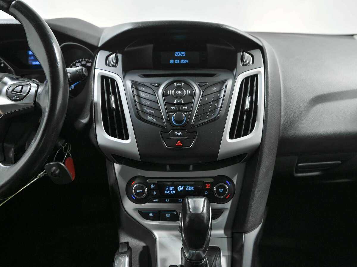 Форд Фокус б/у, 2013, Роботизированная. Фото: #8