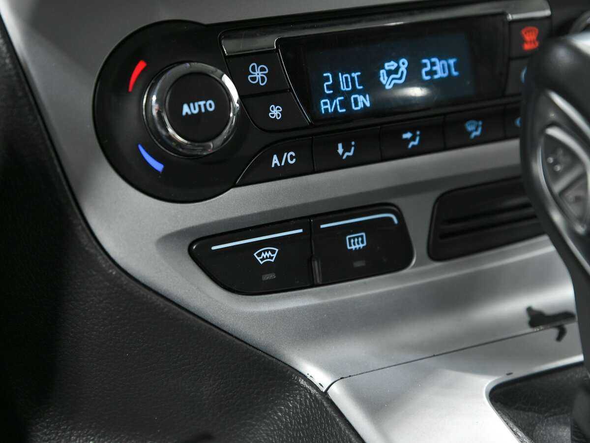 Форд Фокус б/у, 2013, Роботизированная. Фото: #9