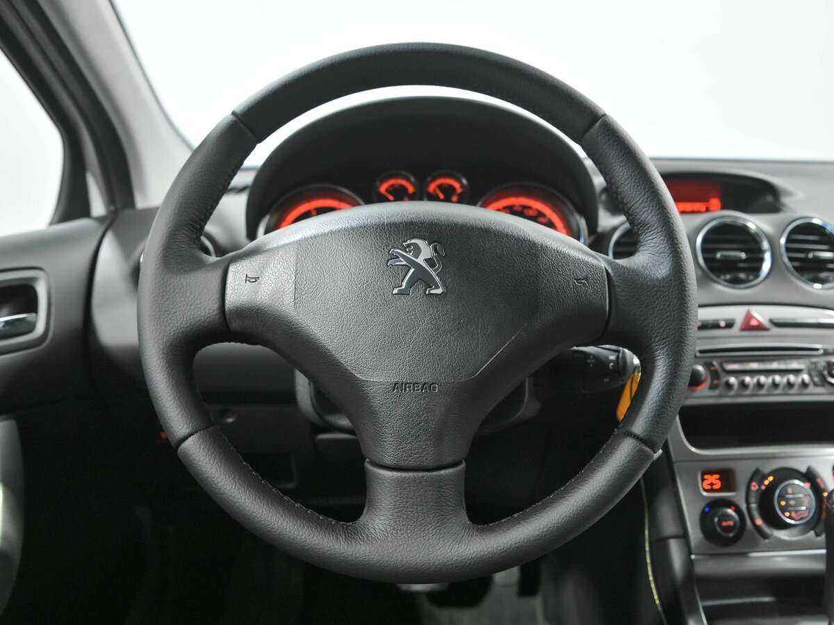 Пежо 408 б/у, 2012, Автоматическая. Фото: #6