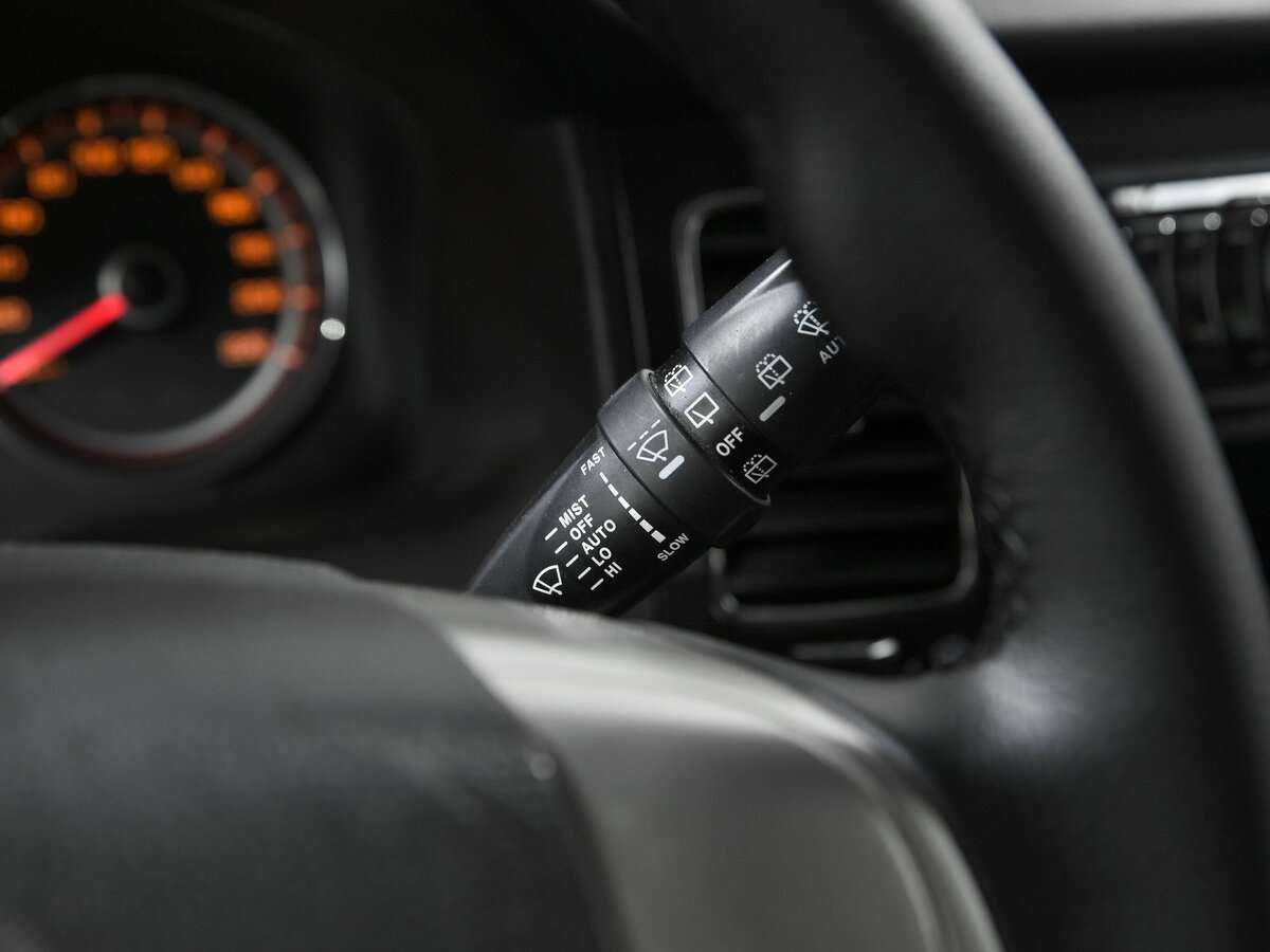 Сан-Ён Актион б/у, 2013, Механическая. Фото: #9