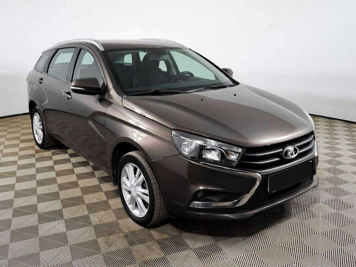 Лада (ВАЗ) Веста б/у, 2019, Механическая. Фото: #2