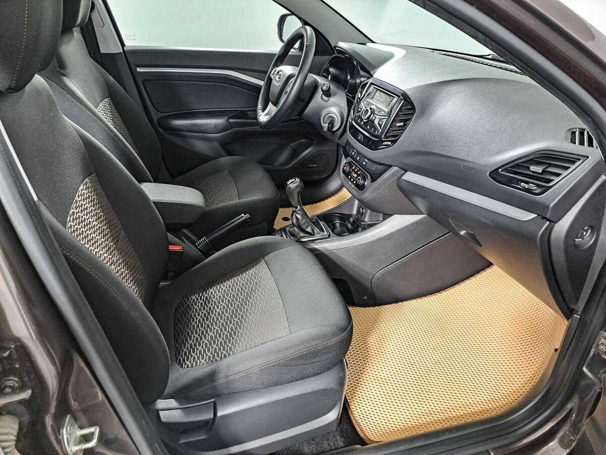 Лада (ВАЗ) Веста б/у, 2019, Механическая. Фото: #8