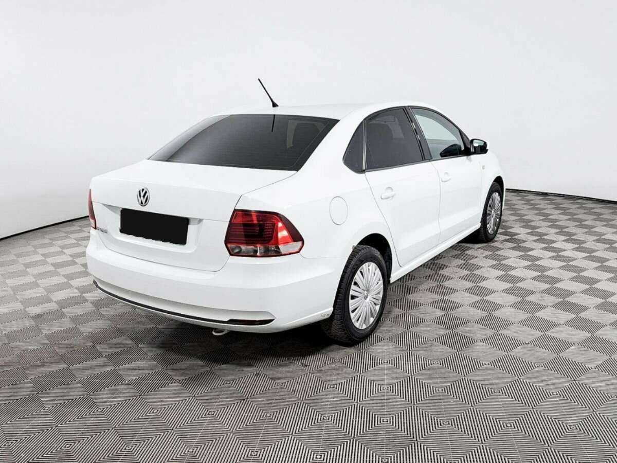 Фольксваген Поло б/у, 2015, Механическая. Фото: #4