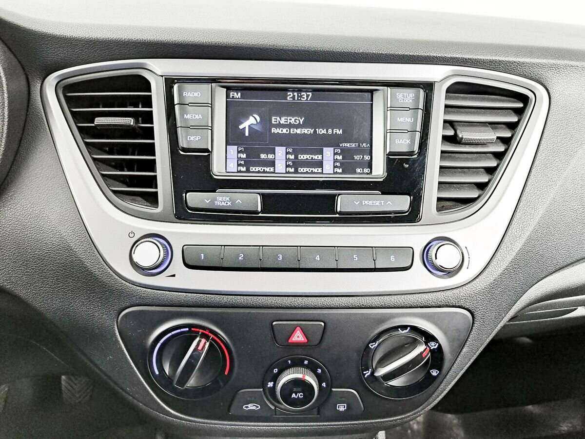 Хендай Солярис б/у, 2018, Механическая. Фото: #12