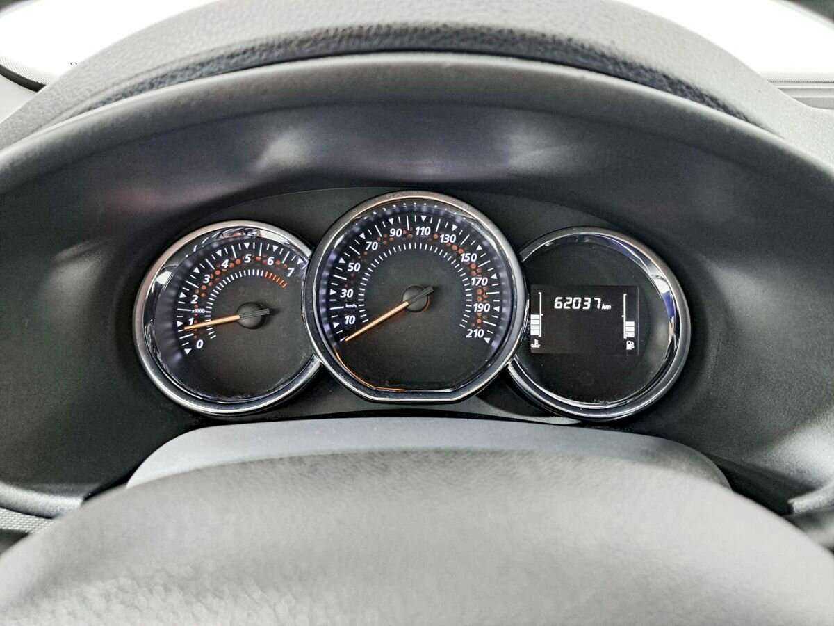 Рено Сандеро б/у, 2019, Механическая. Фото: #10