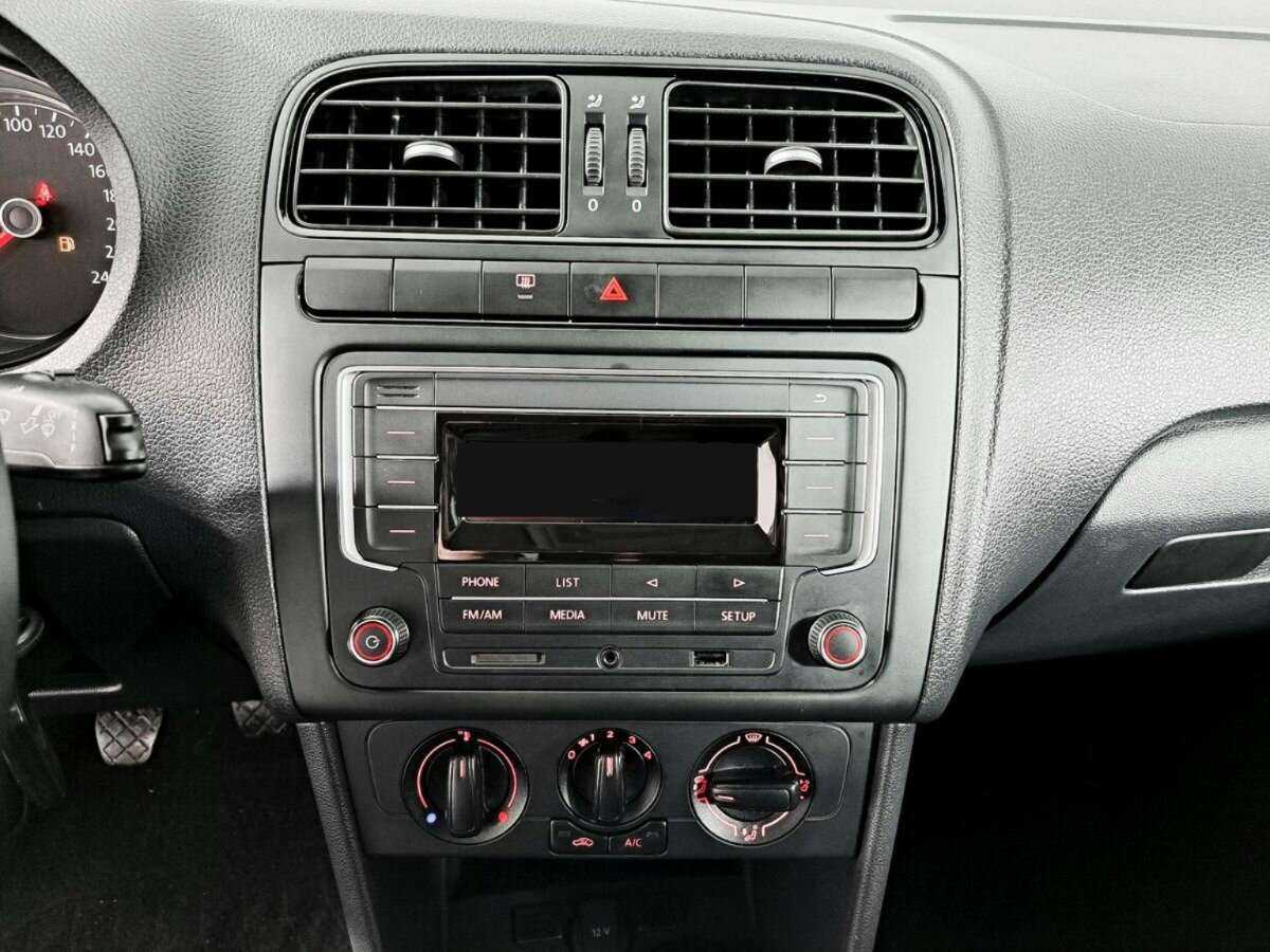 Фольксваген Поло б/у, 2019, Механическая. Фото: #14