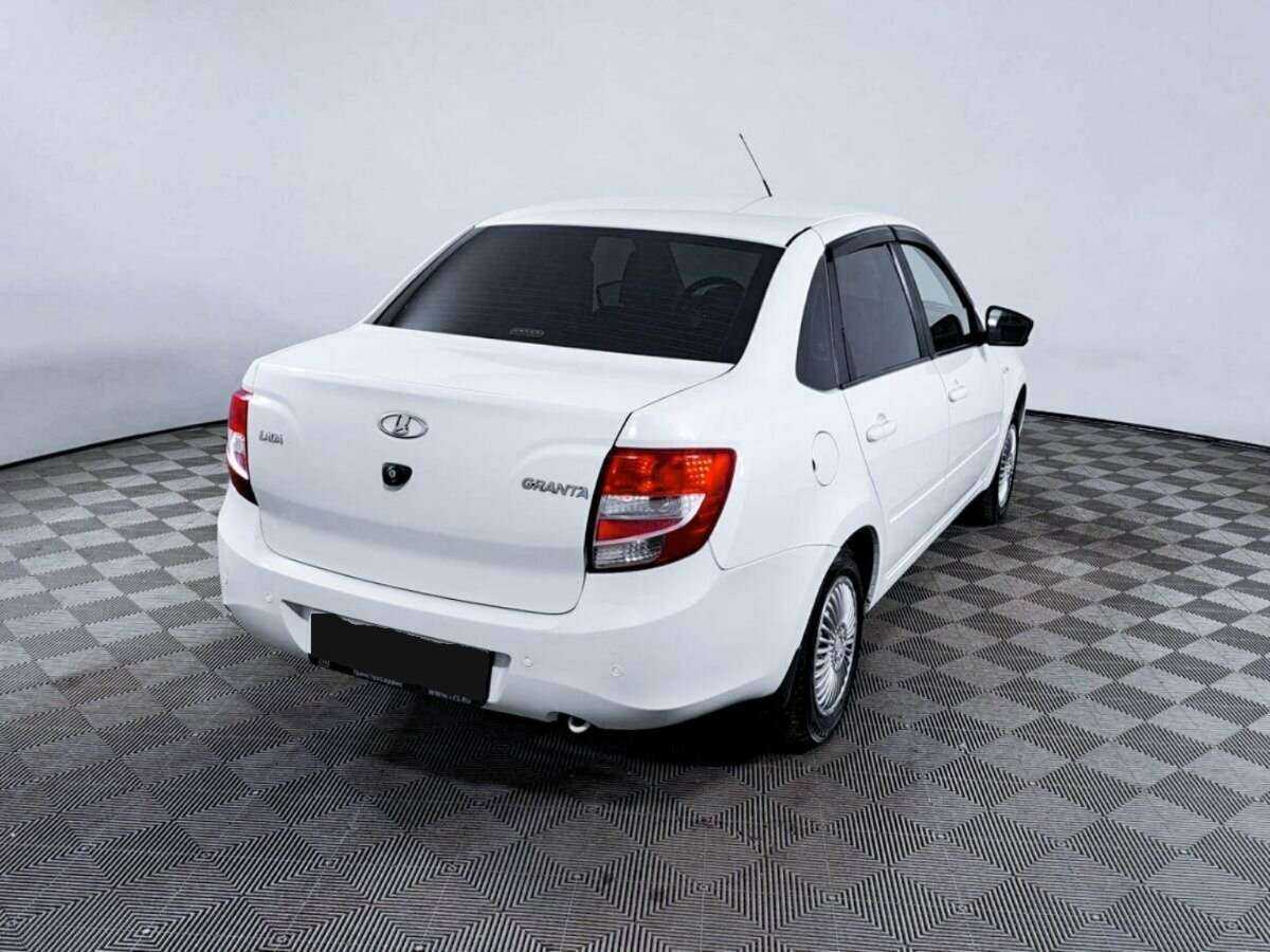 Лада (ВАЗ) Гранта б/у, 2018, Механическая. Фото: #4