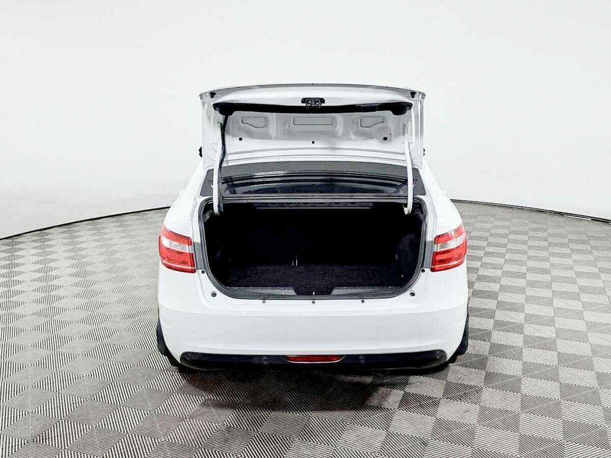 Лада (ВАЗ) Веста б/у, 2019, Механическая. Фото: #7