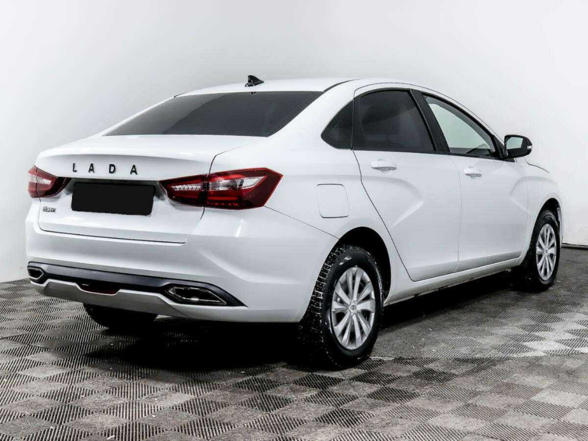 Лада (ВАЗ) Веста б/у, 2023, Механическая. Фото: #3