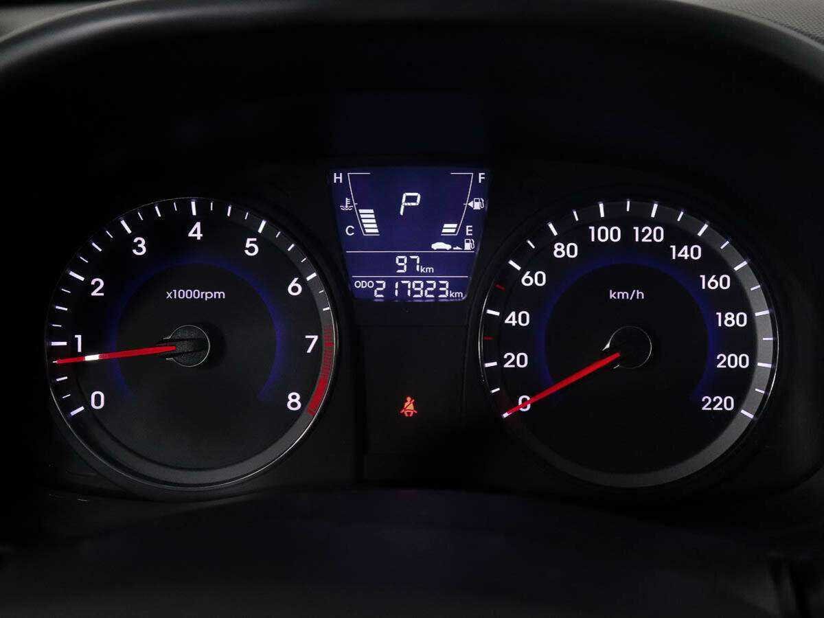 Хендай Солярис б/у, 2012, Автоматическая. Фото: #8