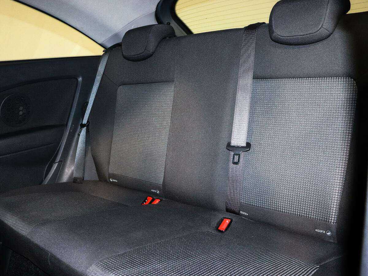 Опель Корса б/у, 2012, Механическая. Фото: #7