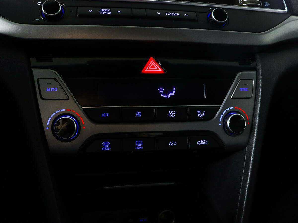 Хендай Елантра б/у, 2018, Автоматическая. Фото: #13