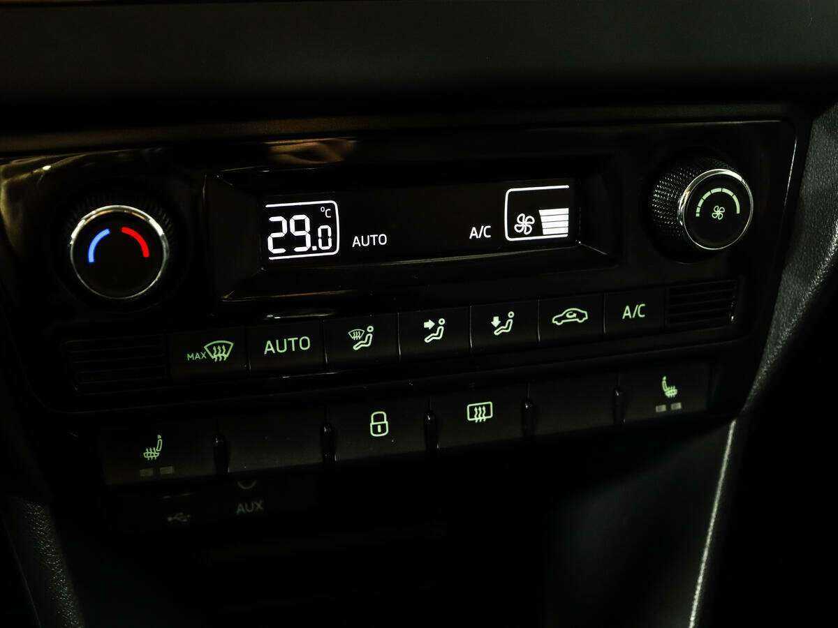 Шкода Рапид б/у, 2016, Роботизированная. Фото: #14