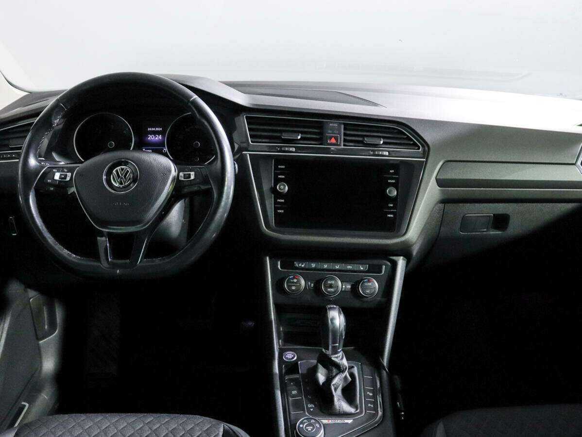 Фольксваген Тигуан б/у, 2018, Роботизированная. Фото: #9