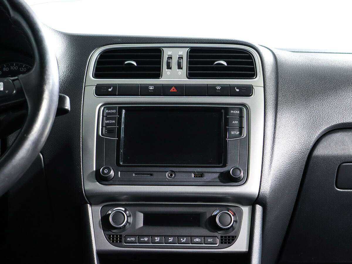 Фольксваген Поло б/у, 2017, Автоматическая. Фото: #11