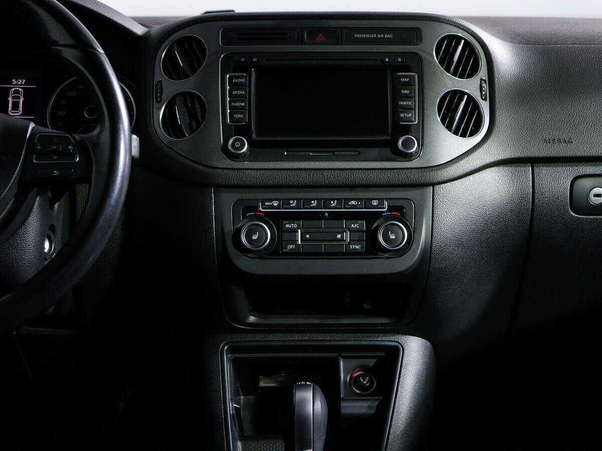 Фольксваген Тигуан б/у, 2012, Автоматическая. Фото: #9