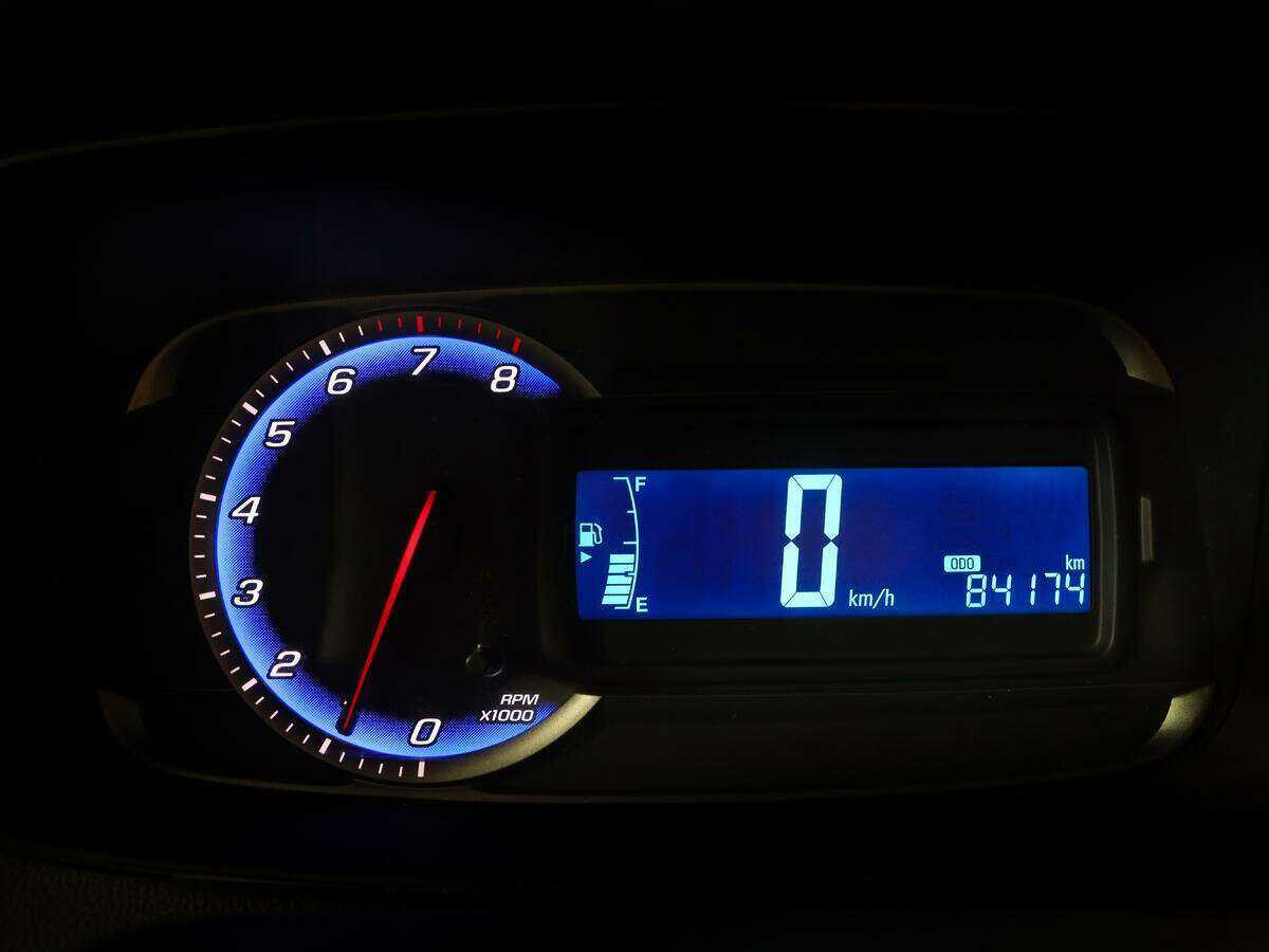 Шевроле Трэкер б/у, 2015, Механическая. Фото: #9