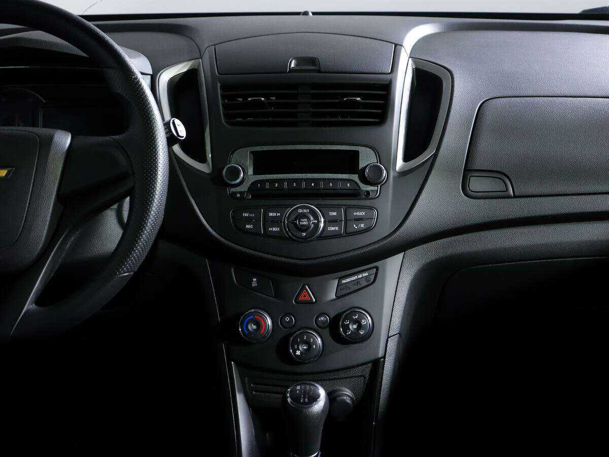 Шевроле Трэкер б/у, 2015, Механическая. Фото: #11