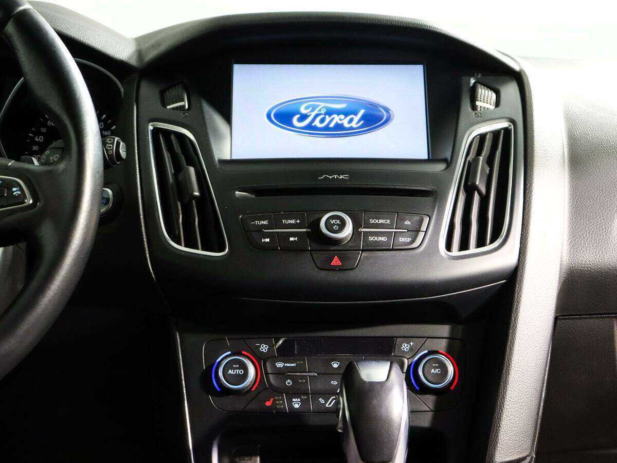 Форд Фокус б/у, 2017, Автоматическая. Фото: #11