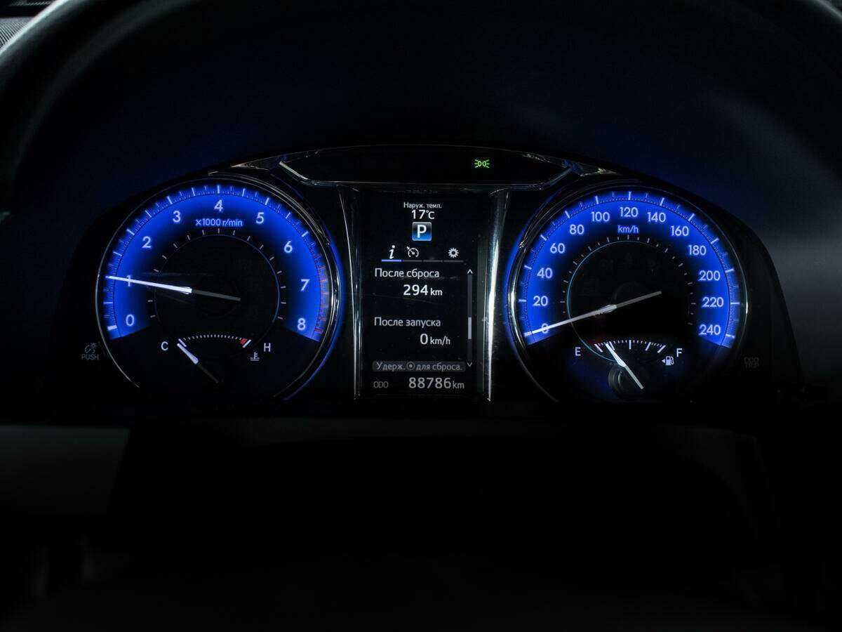 Тойота Камри б/у, 2015, Автоматическая. Фото: #10