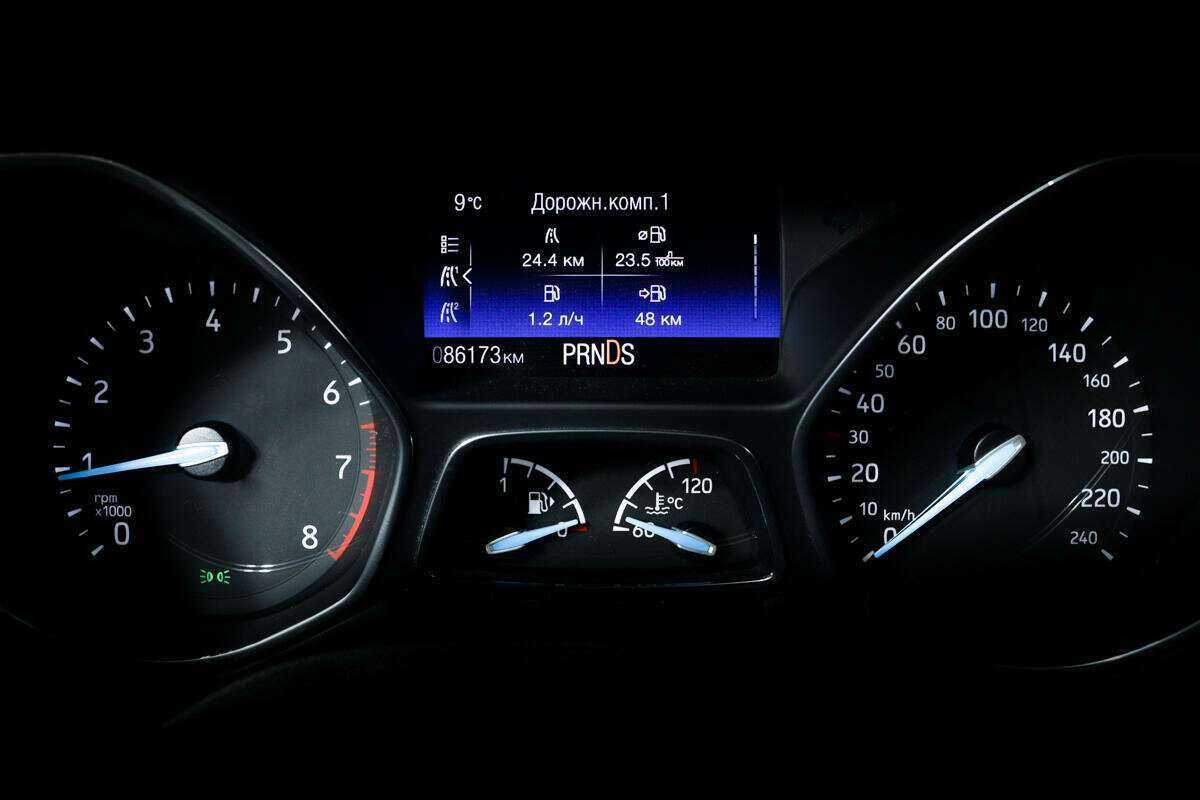 Форд Фокус б/у, 2017, Роботизированная. Фото: #9