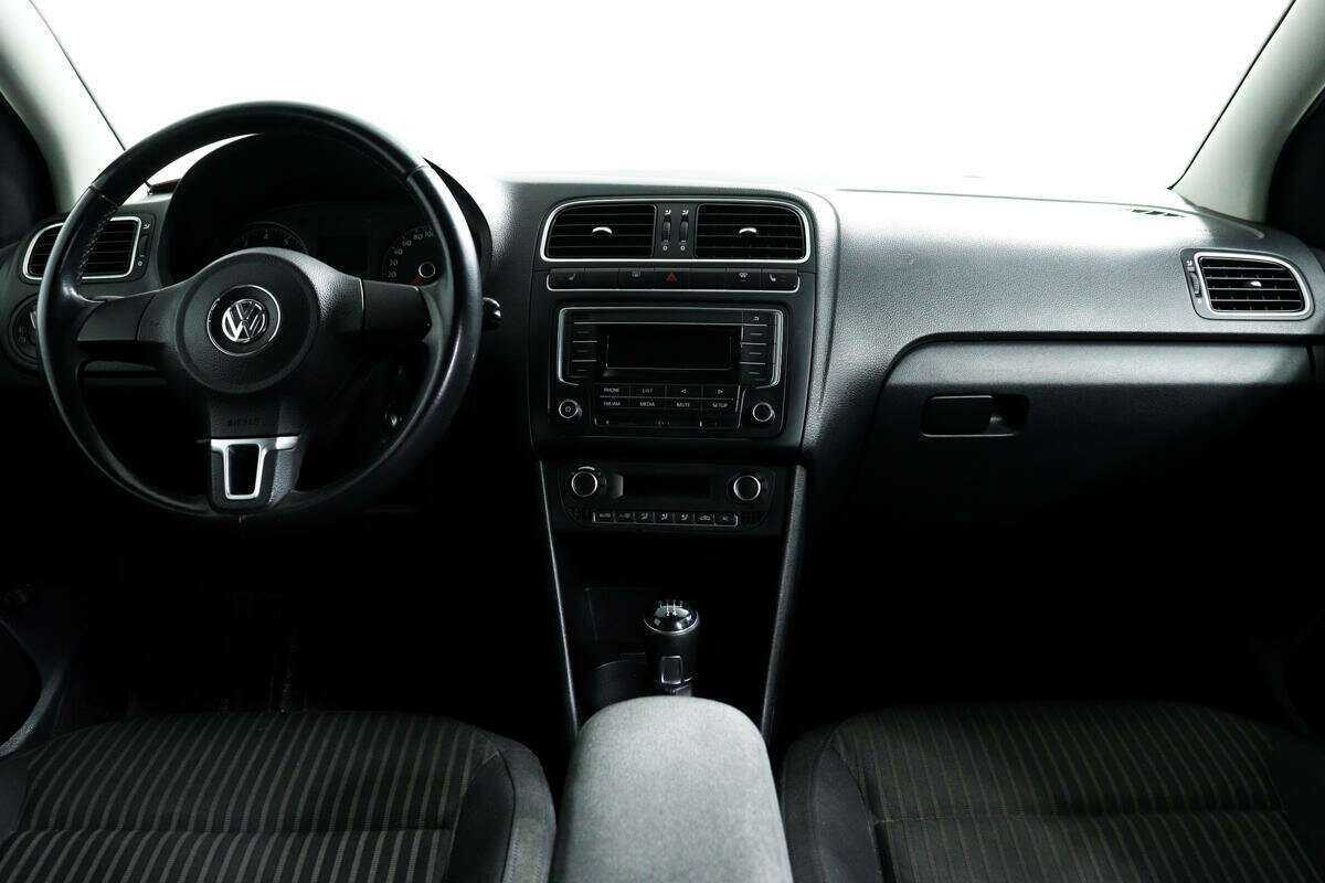 Фольксваген Поло б/у, 2012, Механическая. Фото: #10