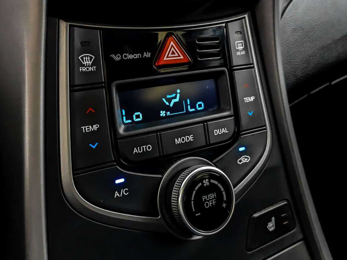 Хендай Елантра б/у, 2014, Автоматическая. Фото: #20