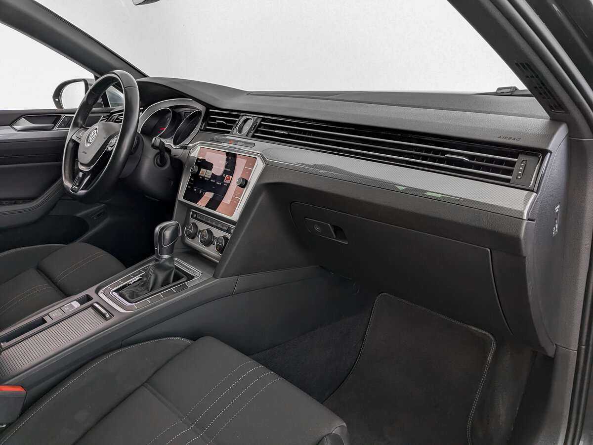 Фольксваген Пассат б/у, 2018, Роботизированная. Фото: #10