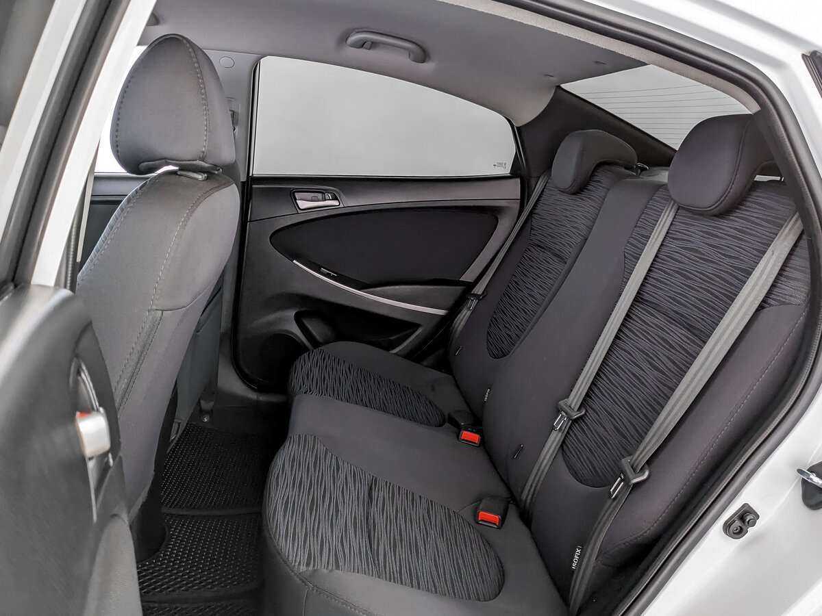 Хендай Солярис б/у, 2015, Автоматическая. Фото: #7