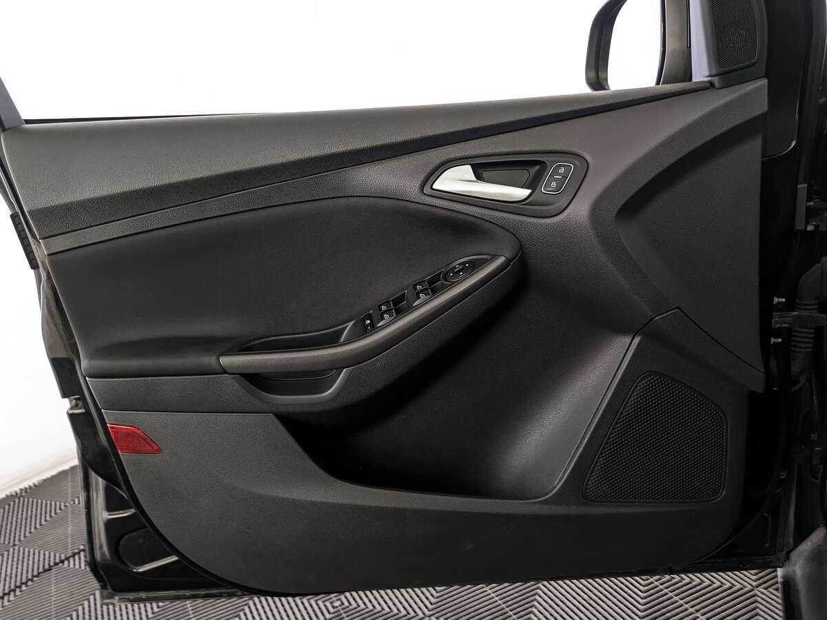 Форд Фокус б/у, 2017, Роботизированная. Фото: #14