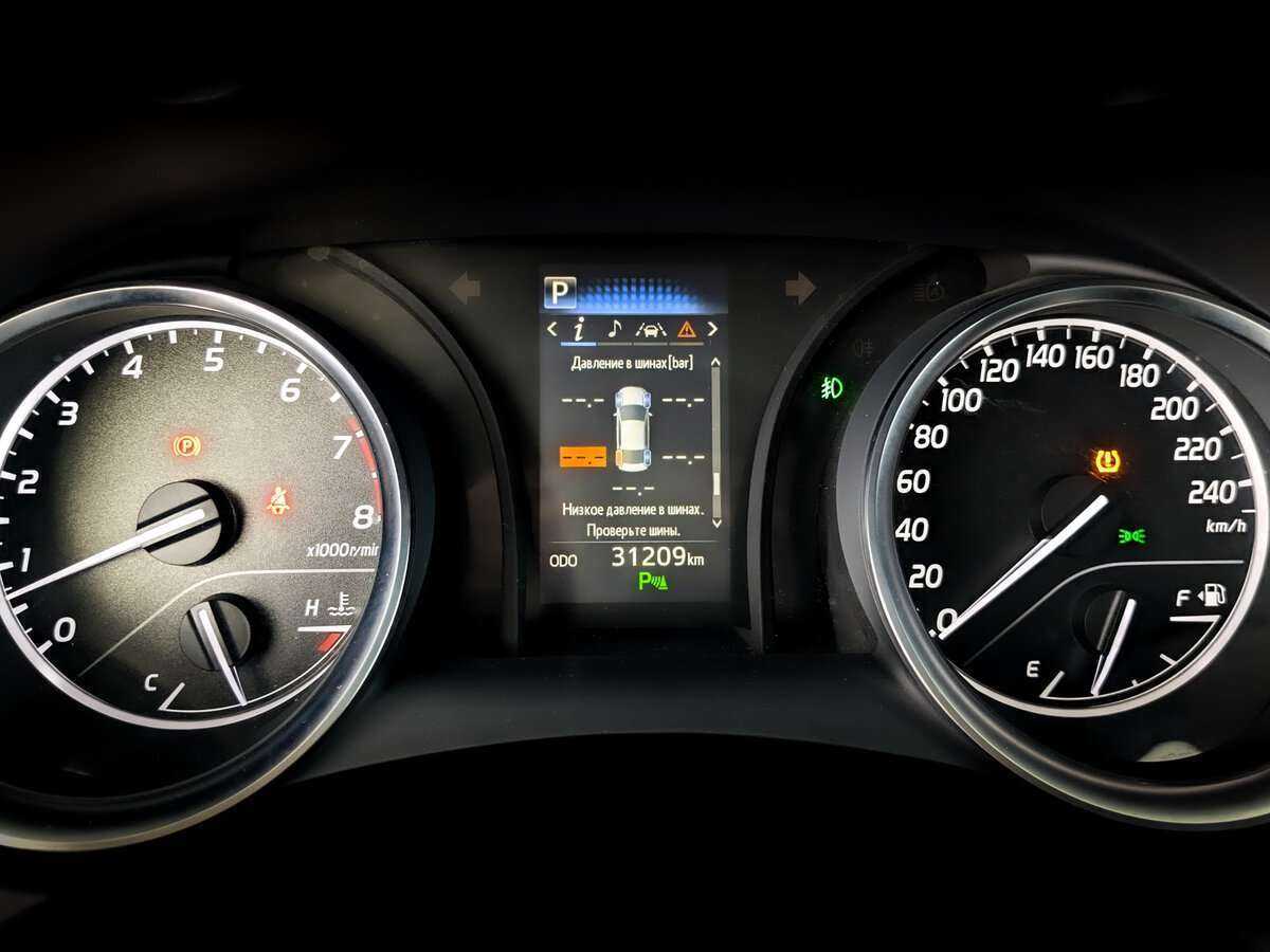 Тойота Камри б/у, 2019, Автоматическая. Фото: #10