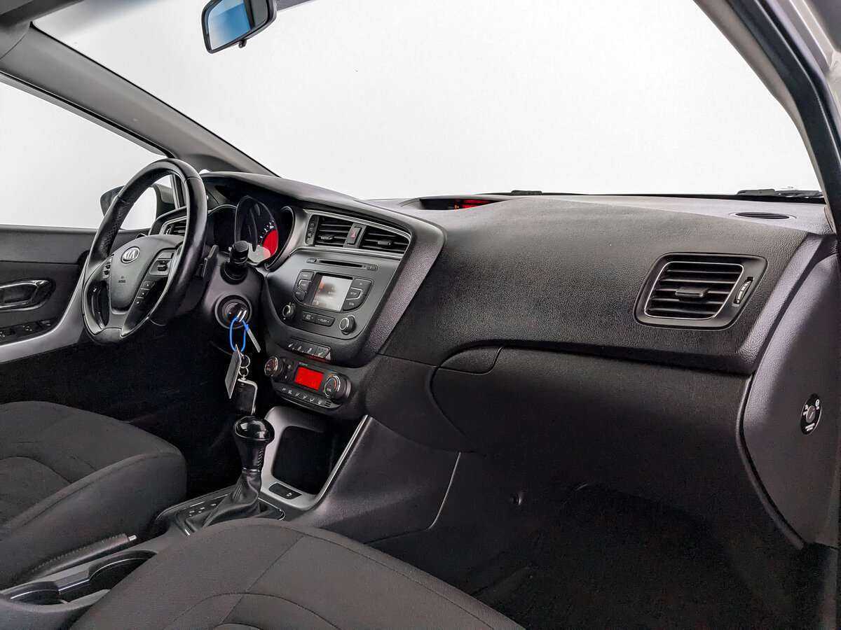 Киа Сид б/у, 2017, Автоматическая. Фото: #10