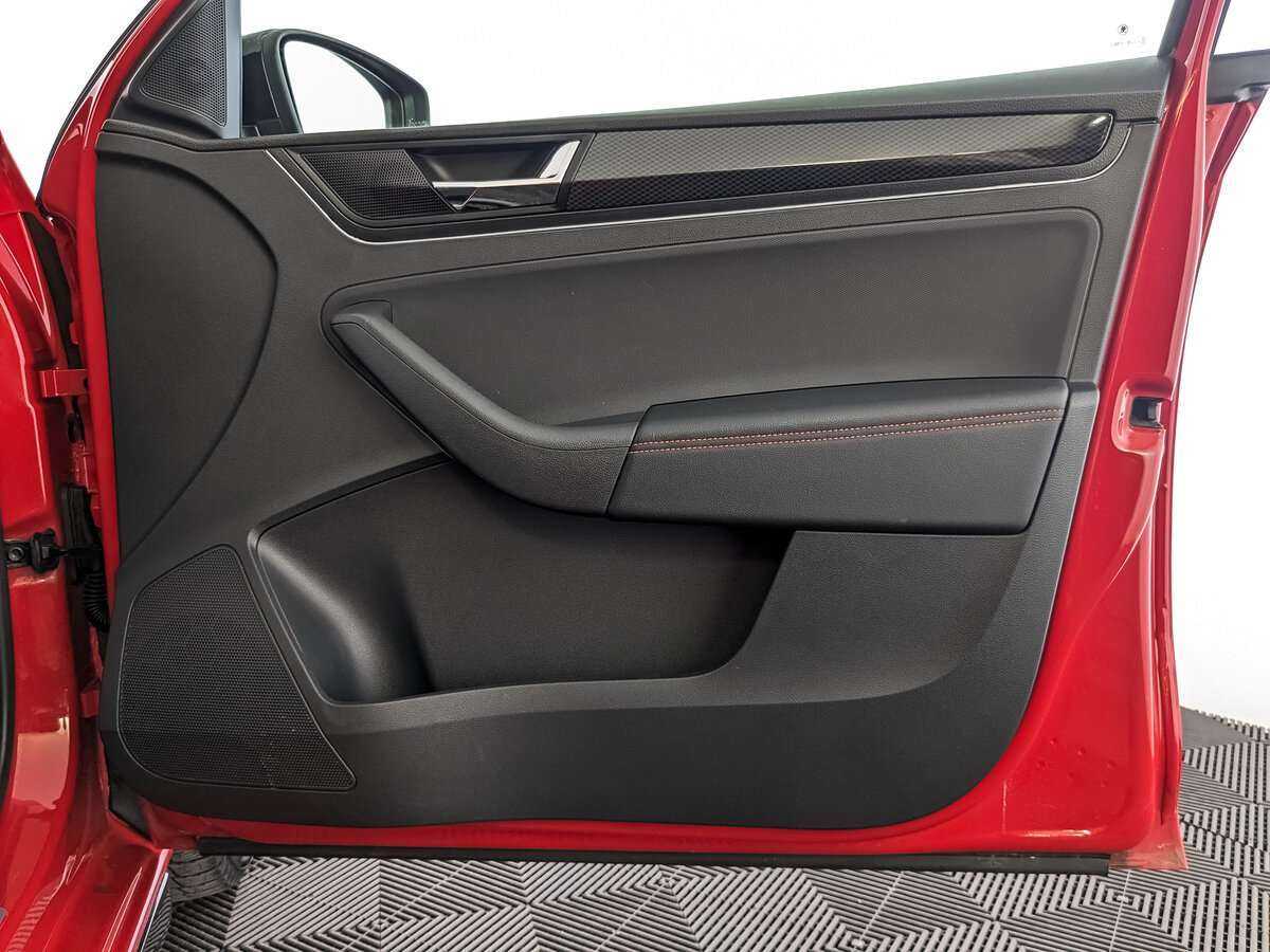 Шкода Рапид б/у, 2019, Роботизированная. Фото: #18